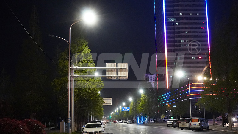 沿海（hǎi）城市,推廣防腐型,LED路燈,抗鹽霧,性（xìng）能（néng）,達高等級